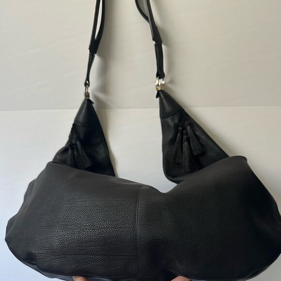 The Row Sling Pebbled-leather Shoulder Bag in Black 100% Authentic Rare - Picture 12 of 16